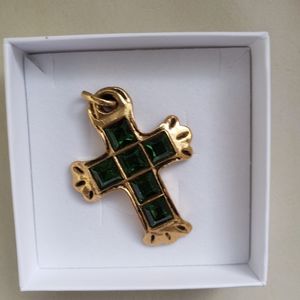 gold tone cross pendant faux amethyst 1.5"X2.5" English factory 💕